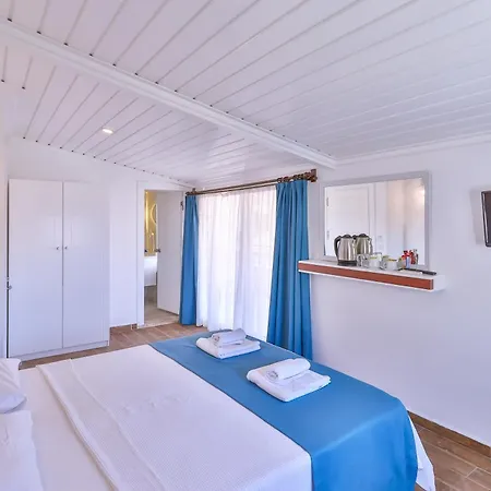 Apart Otel Mina