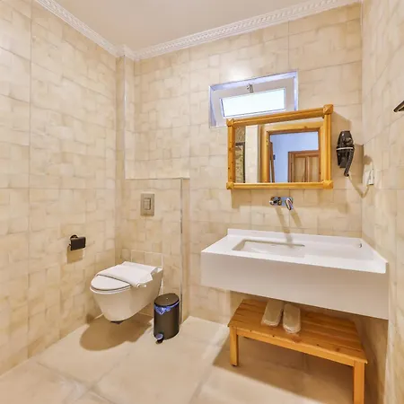 Apart Otel Mina Kaş