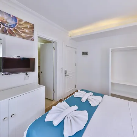 Apart Otel Mina